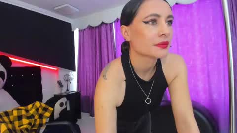 Coral  online show from September 12, 3:01 pm