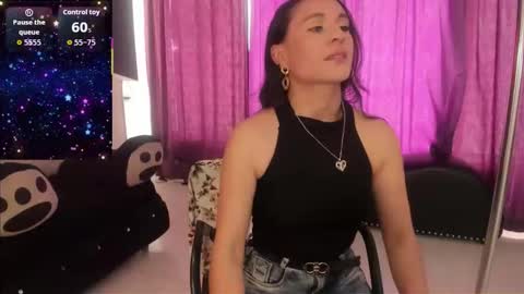 Coral  online show from November 8, 1:44 pm