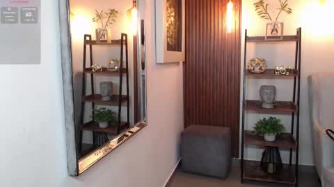 Coral online show from December 19, 11:17 am