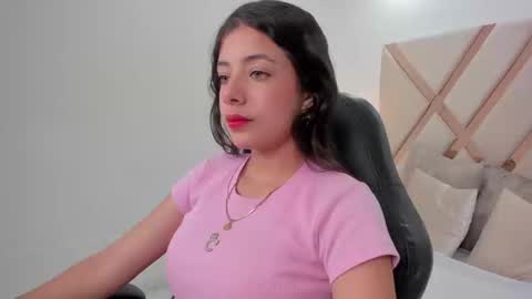 Snapshot of coral_taylorr chatting on September 23, 12:19 pm Coral online show from September 23, 12:19 pm