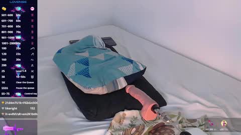 Snapshot of coraline2911 chatting on March 12, 3:51 pm coraline2911 online show from March 12, 3:51 pm