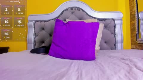 Snapshot of coraline_fox2 chatting on September 22, 5:48 pm coraline online show from September 22, 5:48 pm