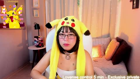 Coral Stefani online show from February 6, 5:25 am