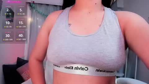 Coral Stefani online show from October 28, 5:55 am