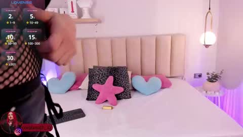 Coral Smith online show from February 17, 7:31 pm