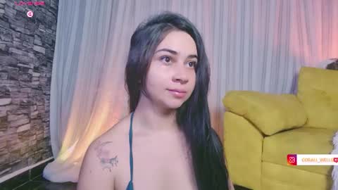 Snapshot of coralwells chatting on June 15, 9:50 pm coralwells online show from June 15, 9:50 pm
