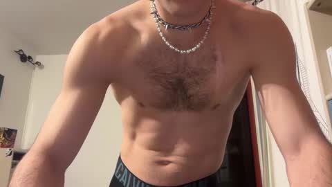 Snapshot of corb927 chatting on December 16, 5:29 pm French doggy online show from December 16, 5:29 pm