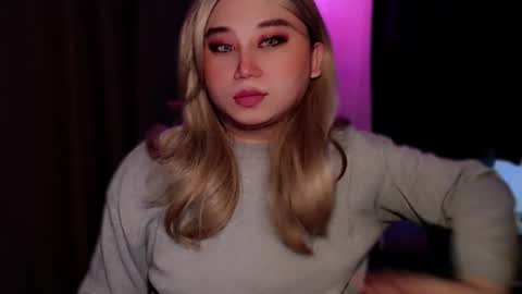 corefinder_xx online show from November 6, 11:00 am