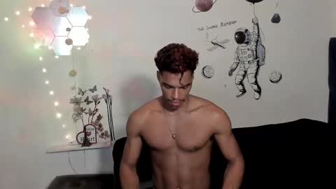 CoreyGlover online show from October 28, 9:46 am