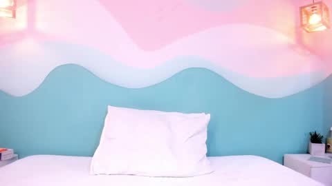 corina_taylor12 online show from June 6, 12:43 pm