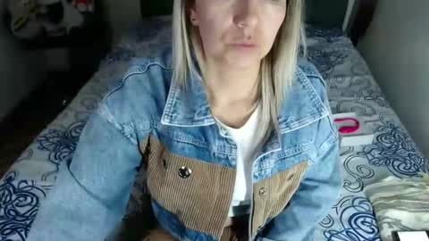 corinnasex online show from March 19, 1:09 am