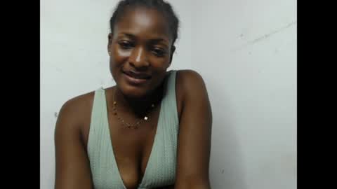 Snapshot of cornxslut chatting on May 8, 11:54 pm cornxslut online show from May 8, 11:54 pm