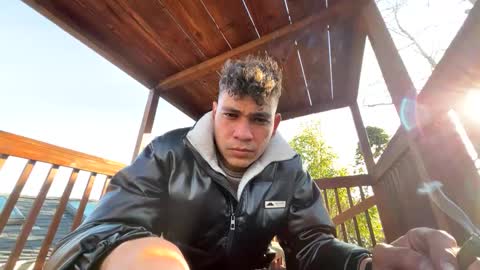 Snapshot of coronelking chatting on December 30, 10:55 pm coronelking online show from December 30, 10:55 pm