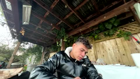 Snapshot of coronelking chatting on January 10, 12:59 am coronelking online show from January 10, 12:59 am