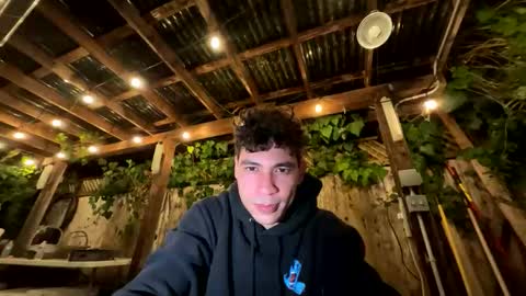 Snapshot of coronelking chatting on October 15, 2:44 am coronelking online show from October 15, 2:44 am