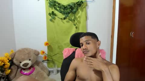 Ethan  online show from January 27, 11:43 pm