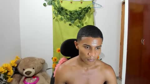 Ethan  online show from February 26, 4:36 am