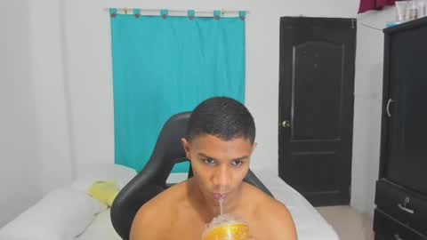 Ethan  online show from September 28, 11:10 pm