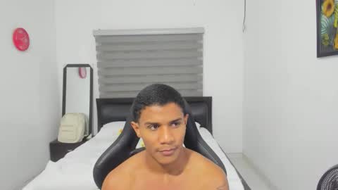 Ethan  online show from February 20, 11:38 pm