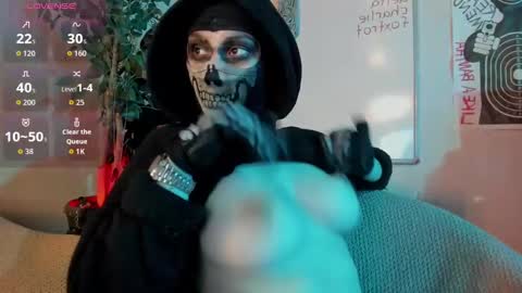 cos_operator online show from November 7, 7:47 pm