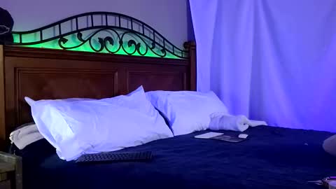 cosdaddy online show from November 10, 1:59 am