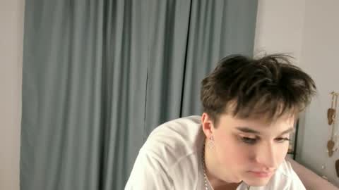 Snapshot of cosmicflirt chatting on March 12, 8:48 pm Henry online show from March 12, 8:48 pm