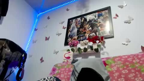 sofiabigcock69 online show from February 25, 8:35 am