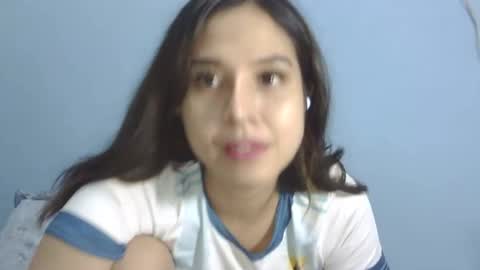 Liz Gwyneth Charlota online show from October 3, 3:42 pm