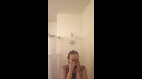 Snapshot of cottonmoufqueen chatting on February 1, 6:17 pm cottonmoufqueen online show from February 1, 6:17 pm