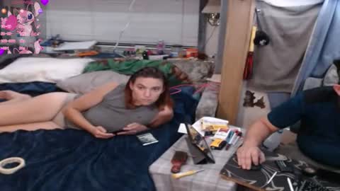 Snapshot of countryfuckers chatting on July 15, 6:18 am Alaskawildcouple online show from July 15, 6:18 am