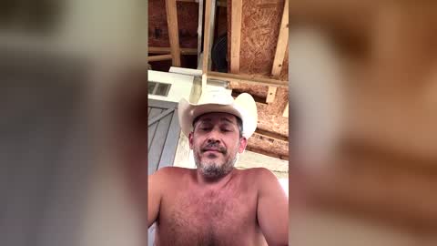 Snapshot of countryjoe2002 chatting on May 23, 10:36 pm countryjoe2002 online show from May 23, 10:36 pm