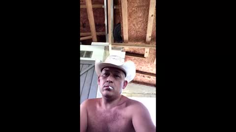 Snapshot of countryjoe2002 chatting on May 30, 9:23 pm countryjoe2002 online show from May 30, 9:23 pm