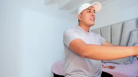 Ari and Jacob online show from December 18, 7:25 am