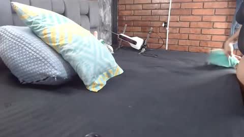 Snapshot of couple_gold69 chatting on May 22, 8:53 am Andrea and Scott online show from May 22, 8:53 am