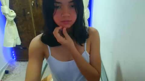 couple_hot_xxxz online show from November 17, 12:27 am