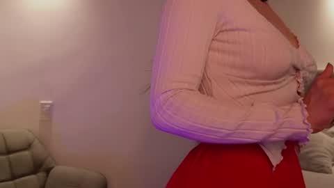 Snapshot of couple_of_your_dreams_ chatting on May 15, 11:56 pm Kay online show from May 15, 11:56 pm