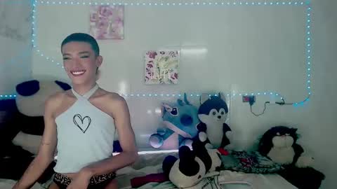 Snapshot of couple_sweet1016 chatting on September 26, 11:20 pm ALEXA KIM online show from September 26, 11:20 pm