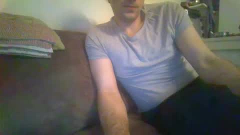 couplegame1901 online show from December 3, 2:52 am