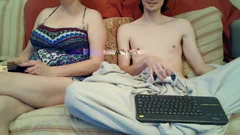 CoupleKake online show from April 29, 11:11 pm