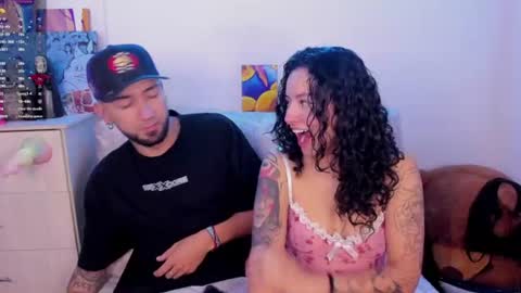 Snapshot of couplevibes_ chatting on July 2, 3:06 am Emily Andy online show from July 2, 3:06 am
