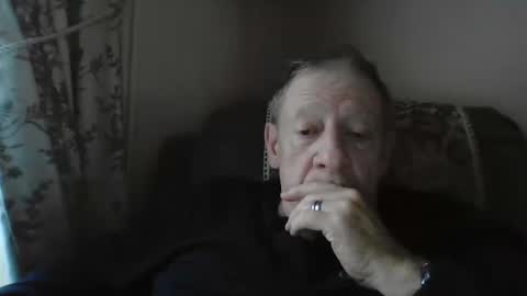 courieral1 online show from November 7, 7:52 am