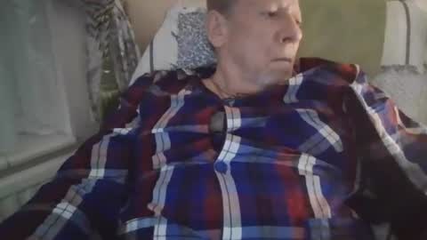 courieral1 online show from March 14, 9:09 pm