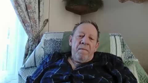 courieral1 online show from March 18, 8:28 am