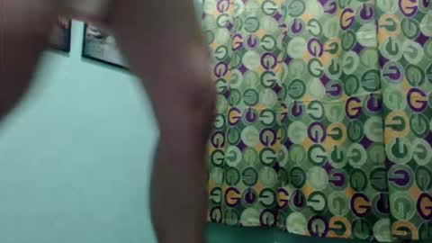 Snapshot of courthney_27 chatting on May 1, 9:25 am courthney_27 online show from May 1, 9:25 am