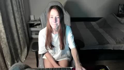 Im Courtney Nice to meet youFollow meInstagram courtneyluv778 online show from February 1, 3:18 pm