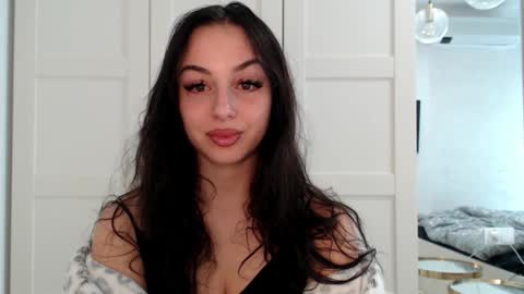 Courtney online show from February 19, 7:59 am