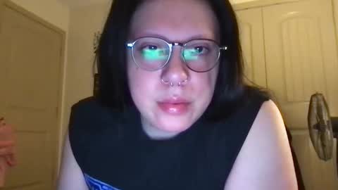 Snapshot of cowboycries chatting on February 15, 7:49 am saint online show from February 15, 7:49 am