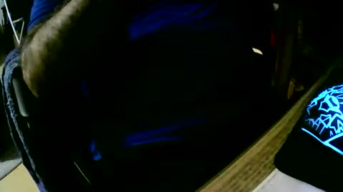 coyote017 online show from November 18, 6:01 pm