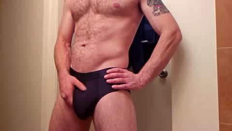 Snapshot of cptwow chatting on December 4, 7:50 am Chris online show from December 4, 7:50 am