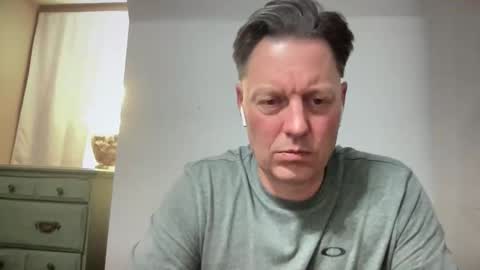 Snapshot of cqeason chatting on March 16, 2:06 am crashout360 online show from March 16, 2:06 am